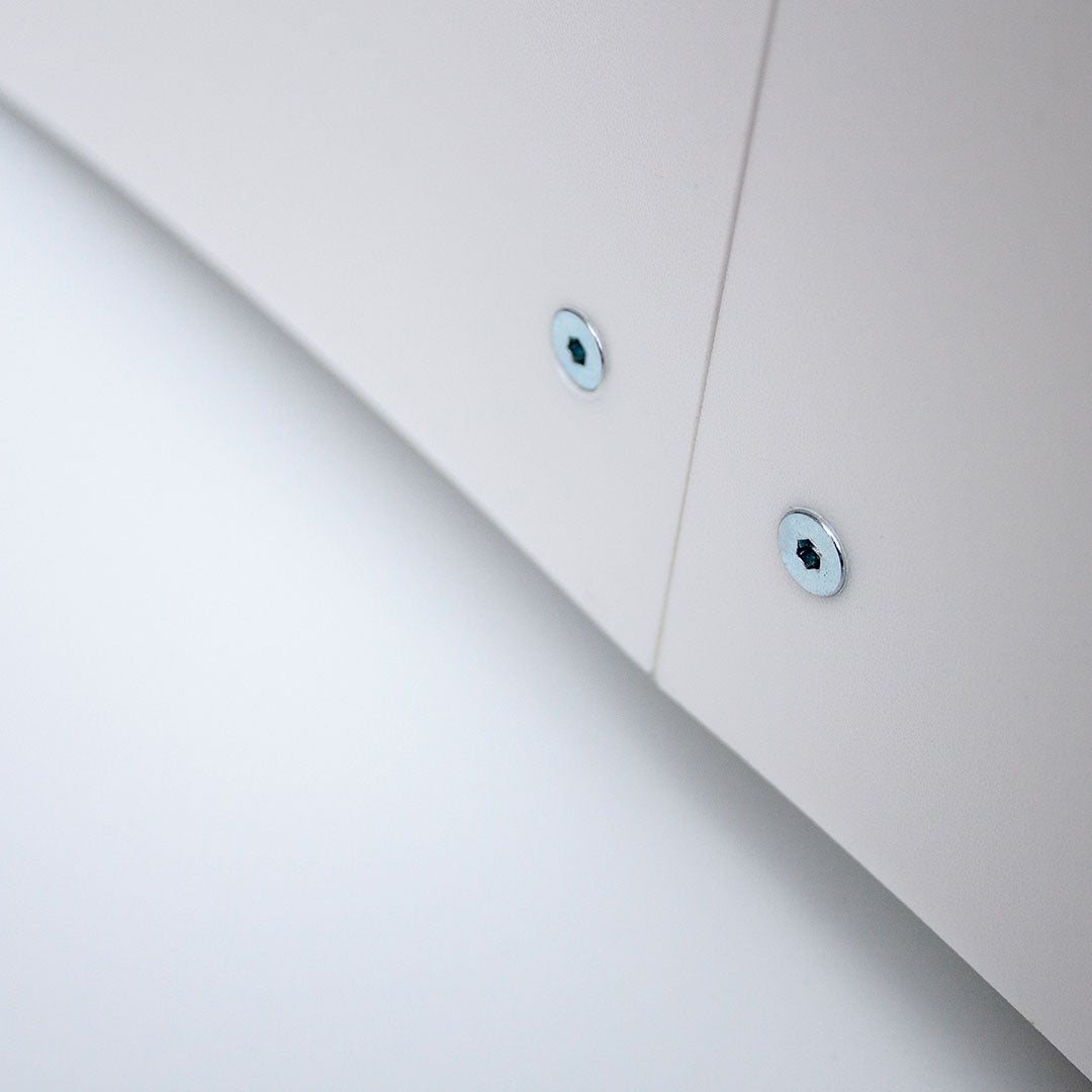 Flux Column Stehtisch