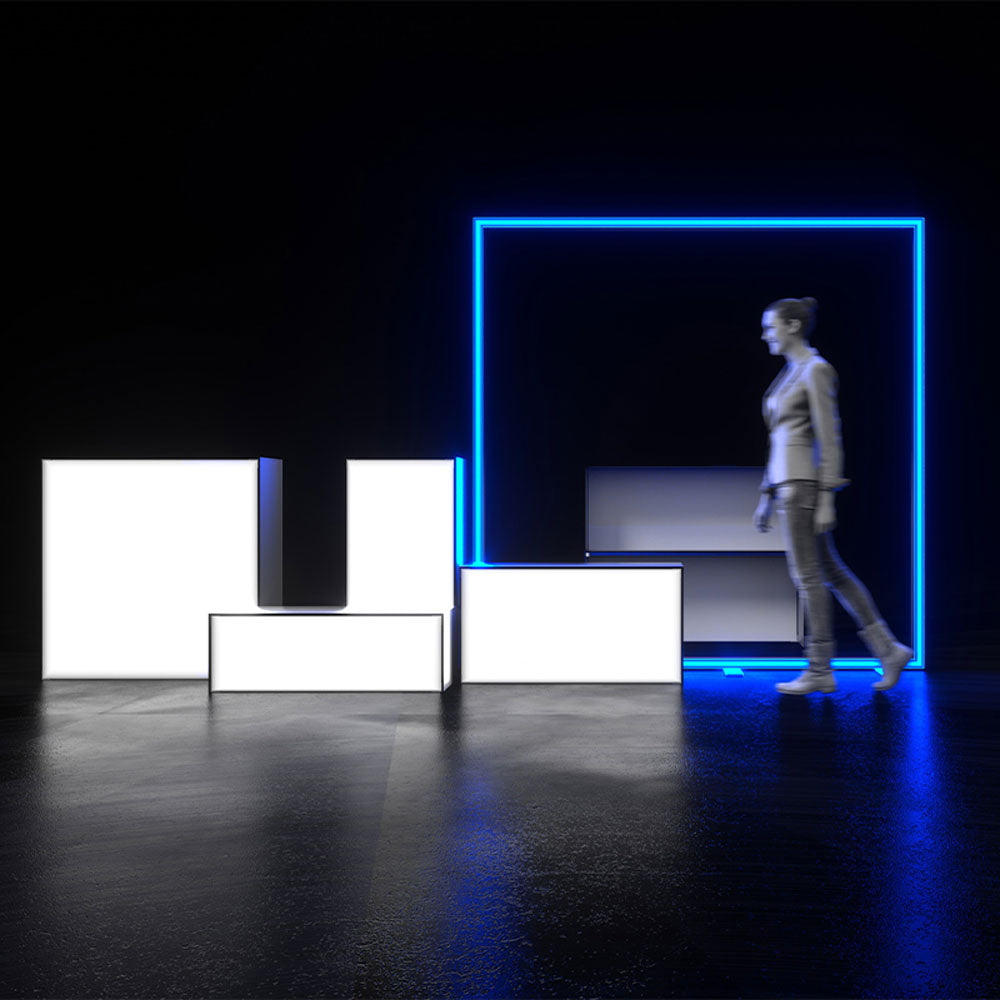 LED Counter mit abschließbaren Schiebetüren