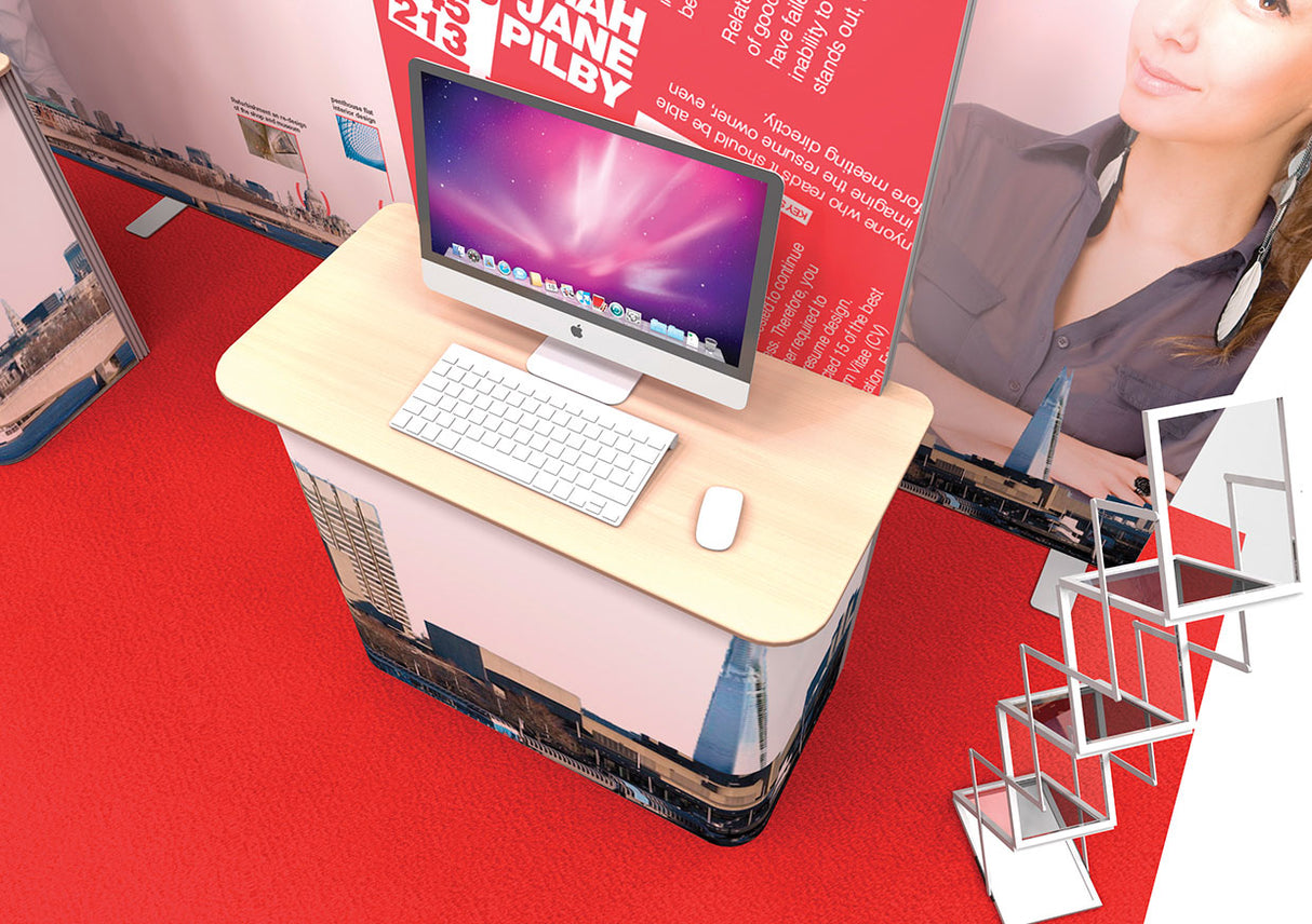 Messestand 5x2 m mit Info-Terminals PremiumFrame B8