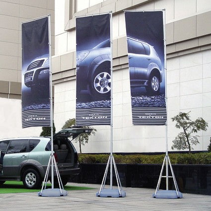 GiantPole Fahnenmast mit Werbefahne (mobil)