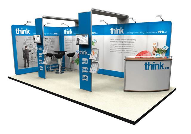 Design-Messestand 6x3 m mit Multimedia-Brücken PremiumFrame C4