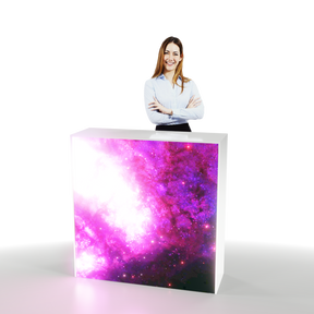 LED Counter mit abschließbaren Schiebetüren kaufen – Messe-Shop24.de