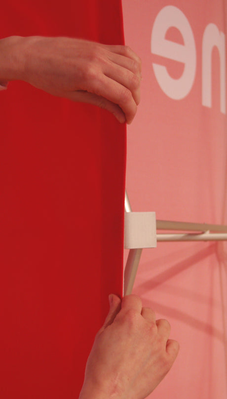 Expand MediaFabric Textil-Faltdisplay – Detailansicht