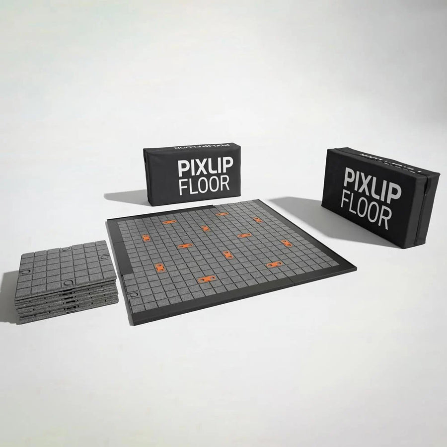 PIXLIP FLOOR – modulares Messebodensystem mit Kabelmanagement